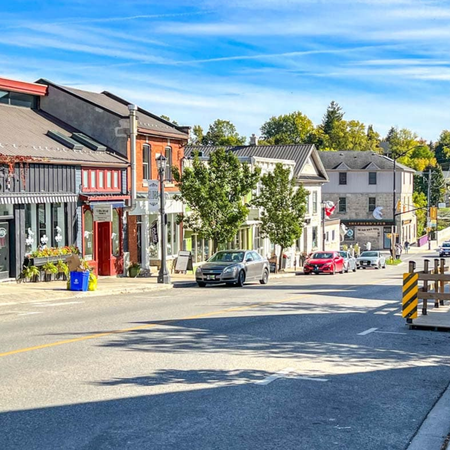 Street in Elora, Ontario with small quaint shops