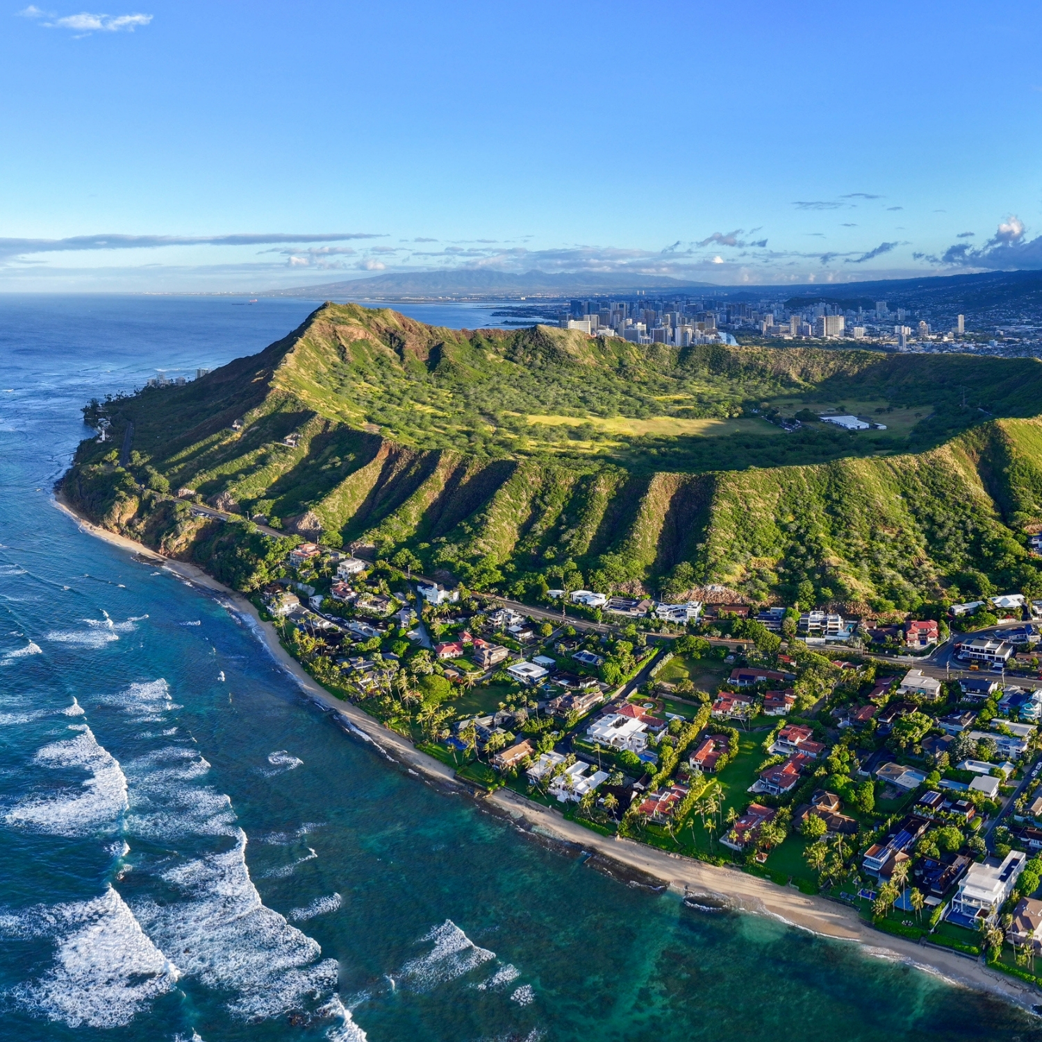 Diamond Head crater, an iconic landmark of Hawaii.