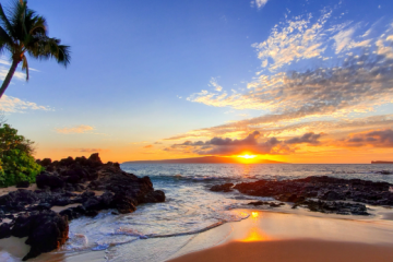 Makena Secret Beach at sunset in Maui, Hawaii