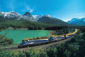 Rocky Mountaineer Rail Tour