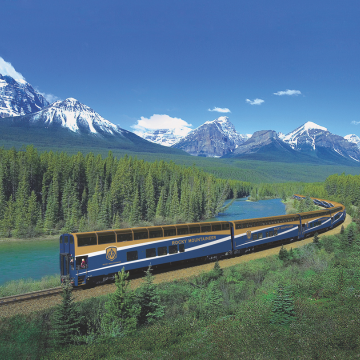 rocky mountaineer train