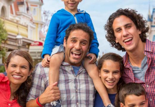 CAA Niagara - Family at Walt Disney World CAA-Niagara_Disney-Family