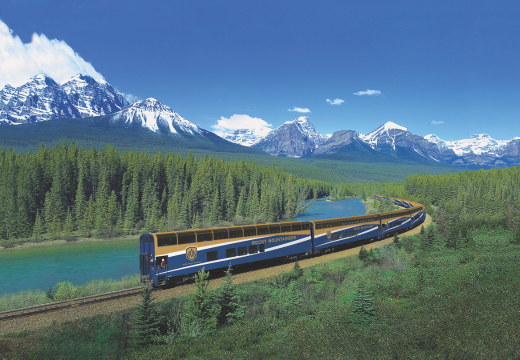 rocky mountaineer train