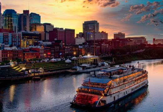 river coastline in Nashville