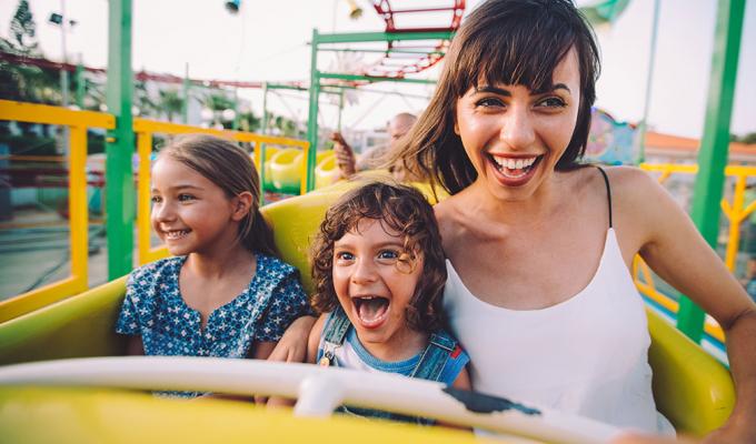 Attractions & Theme Parks
